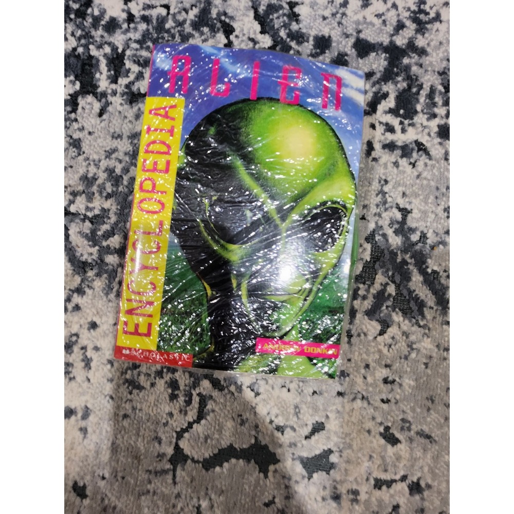 Alien Encyclopedia Andrew Donkin Scholastic Book Pack Inflatable Alien Toy NEW
